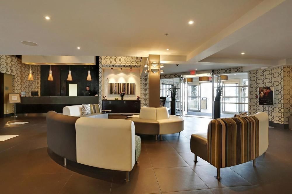 Hotel Sandman And Abbotsford